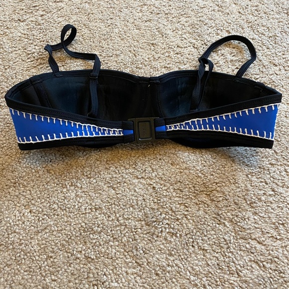 Triangl bikini XS top/S bottom - Picture 4 of 8